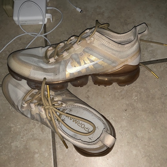 air max vapor gold